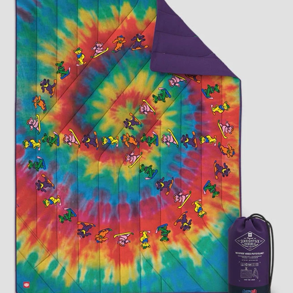 686 X Grateful Dead Waterproof Blanket and Poncho
